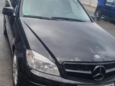 Mercedes C200