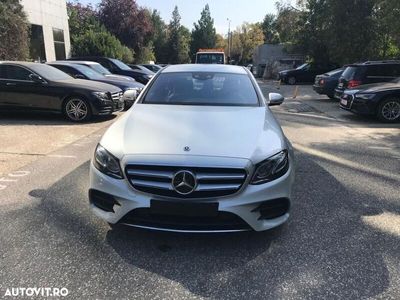 Mercedes E220