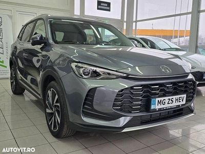 Nouă MG ZS 197 CP (144 kW) 2025 Culoarerosu SUV