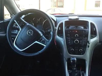 Second-hand Opel Astra 75 CP (55 kW) 2011 Break