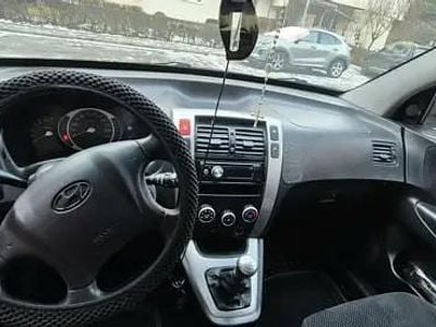Gri Second-hand 2007 Hyundai Tucson SUV | 3.800 EUR (Puțin scump)