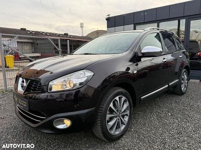 Second-hand Nissan Qashqai +2 141 CP (103 kW) 2012 Culoarerosu SUV