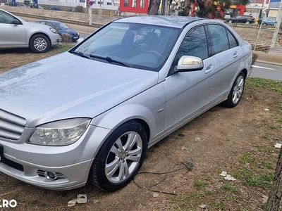 Mercedes C200
