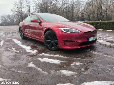 Culoarerosu Second-hand 2023 Tesla Model S Hatchback | 72.903 EUR