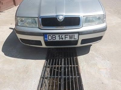 Utilizat 2001 Skoda Octavia Berlinǎ | 1.100 EUR