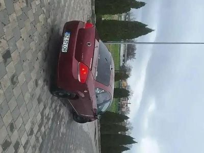Rosu Utilizat 2008 Fiat Linea Berlinǎ | 1.750 EUR