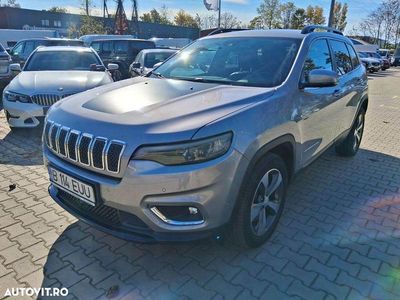Culoaregri Utilizat 2019 Jeep Cherokee SUV | 18.531 EUR