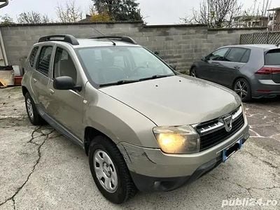 Bej Utilizat 2011 Dacia Duster SUV | 4.400 EUR (Super Preț)