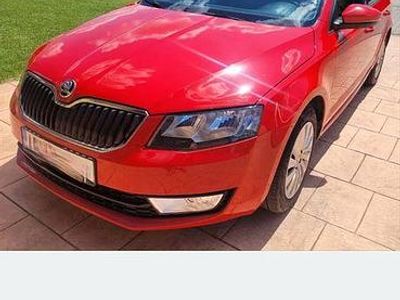 Second-hand Skoda Octavia Ambition 115 CP (84 kW) 2016 Culoarerosu Break