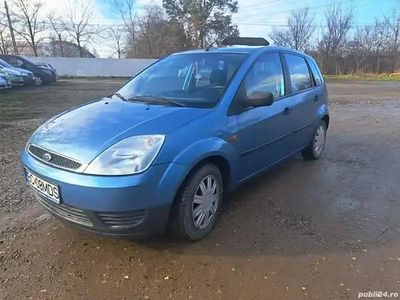 Utilizat 2004 Ford Fiesta Hatchback | 900 EUR