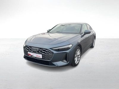 Albastru dechis metalic Utilizat 2025 Audi A5 | 43.600 EUR (Scump)