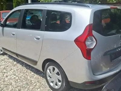 Dacia Lodgy