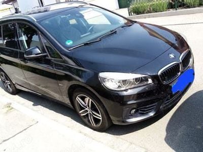 Second-hand 2015 BMW 218 Gran Tourer Sport Line Monovolum | 10.000 EUR