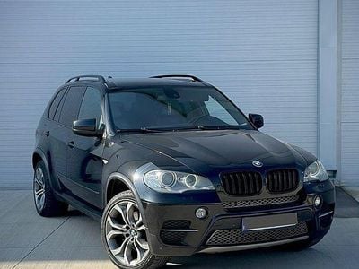 Second-hand BMW X5 306 CP (225 kW) 2011 Culoarenegru SUV