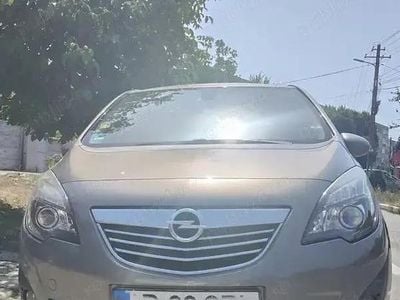 Utilizat 2011 Opel Meriva Monovolum | 4.190 EUR