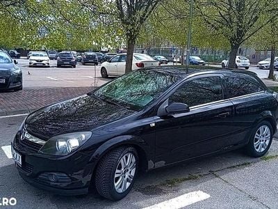 Second-hand Opel Astra GTC Cosmo 90 CP (66 kW) 2008 Culoarenegru Coupe