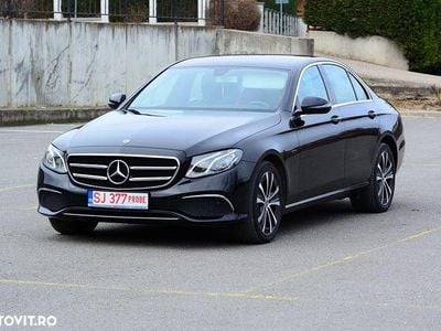 Second-hand Mercedes E300 306 CP (225 kW) 2020 Culoarenegru Berlinǎ
