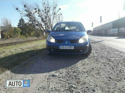 Second-hand Renault Scénic II 80 CP (58 kW) 2005 Albastru Monovolum