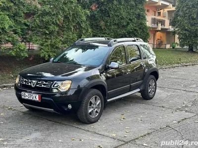 Negru Utilizat 2015 Dacia Duster SUV | 8.700 EUR (Preț OK)
