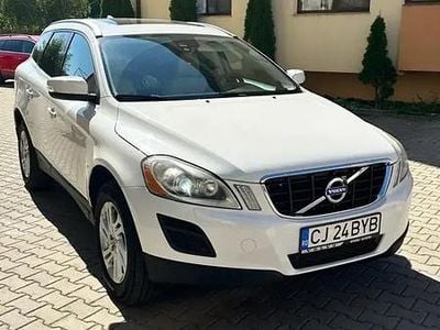 Alb Second-hand 2011 Volvo XC60 SUV | 9.980 EUR (Preț OK)