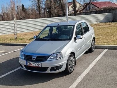 second-hand Dacia Logan 1.6 16V Laureate