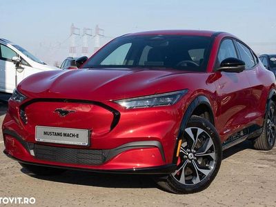 Culoarerosu Utilizat 2024 Ford Mustang Mach-E SUV | 44.770 EUR