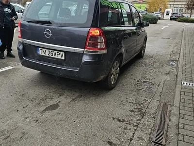 Utilizat 2008 Opel Zafira Monovolum | 1.750 EUR (Preț bun)