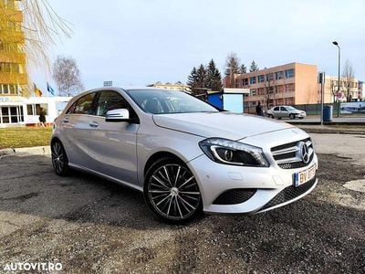 Second-hand Mercedes CLA180 109 CP (80 kW) 2015 Culoareargint Berlinǎ
