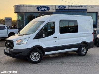 Culoarealb Utilizat 2015 Ford Transit Monovolum | 14.883 EUR (Scump)