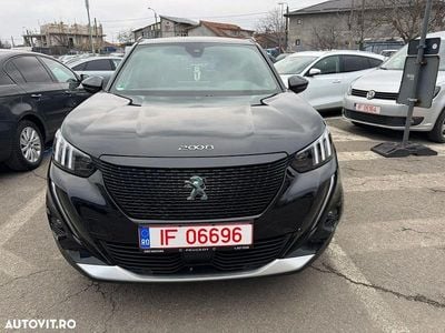 Second-hand Peugeot e-2008 GT 100 kW (136 CP) 2021 Culoarenegru SUV