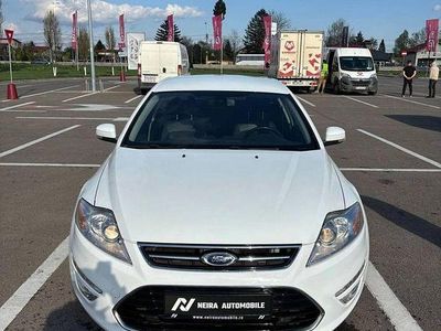 Culoarealb Utilizat 2013 Ford Mondeo Berlinǎ | 6.395 EUR (Puțin scump)