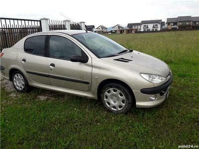 Second-hand Peugeot 206 75 CP (55 kW) 2007 Gri Berlinǎ