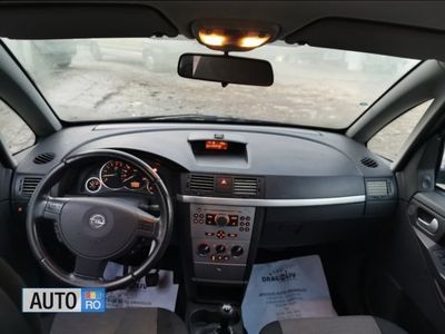Second-hand Opel Meriva 75 CP (55 kW) 2005 Negru Monovolum