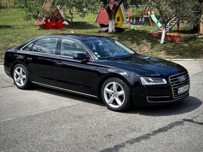 Audi A8L