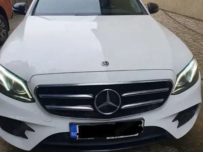 Utilizat 2017 Mercedes 220 Berlinǎ | 26.500 EUR