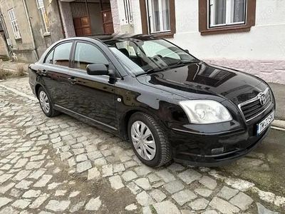 Second-hand Toyota Avensis Sol 116 CP (85 kW) 2006 Culoarenegru Berlinǎ