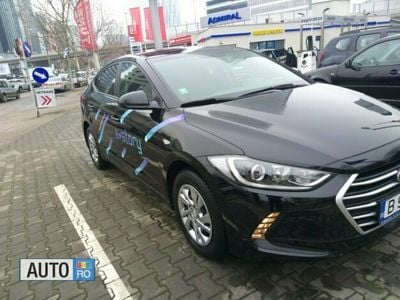 Second-hand Hyundai Elantra 130 CP (95 kW) 2018 Negru Berlinǎ