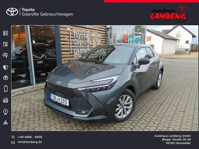 Utilizat 2024 Toyota C-HR Team SUV | 39.339 EUR