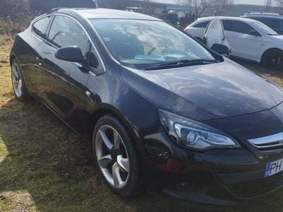 Second-hand Opel Astra GTC 110 CP (80 kW) 2013 Coupe