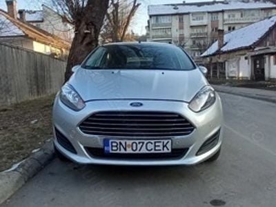Second-hand Ford Fiesta 75 CP (55 kW) 2014 Gri Hatchback
