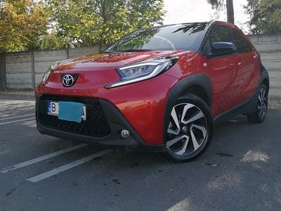 Utilizat 2023 Toyota Aygo Hatchback | 16.390 EUR