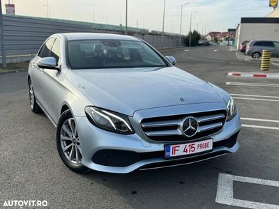 Mercedes E220