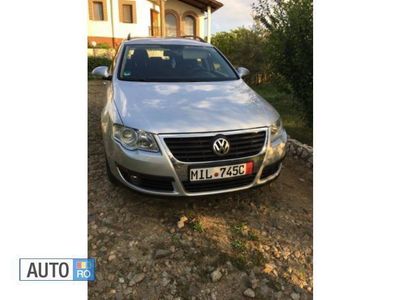 Second-hand VW Passat 110 CP (80 kW) 2009 Gri Break