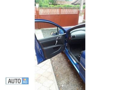 Second-hand Peugeot 407 170 CP (125 kW) 2004 Albastru Berlinǎ