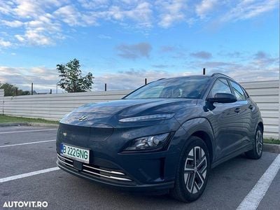 Second-hand Hyundai Kona Style 150 kW (204 CP) 2022 Culoarealbastru SUV