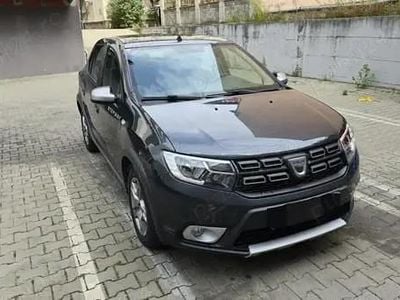 Second-hand Dacia Logan Stepway 100 CP (73 kW) 2020 Gri Berlinǎ
