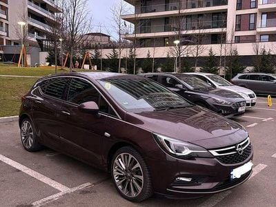 Second-hand Opel Astra Innovation 150 CP (110 kW) 2016 Culoaremaro Hatchback