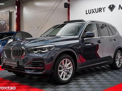 Culoaregri Second-hand 2022 BMW X5 Luxury Line SUV | 39.325 EUR