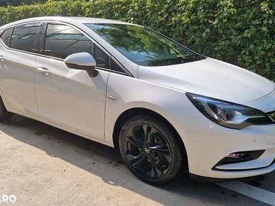 Culoarealb Second-hand 2018 Opel Astra Dynamic Hatchback | 9.600 EUR (Preț bun)