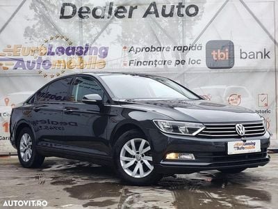 Gri Utilizat 2019 VW Passat Berlinǎ | 15.990 EUR (Preț bun)
